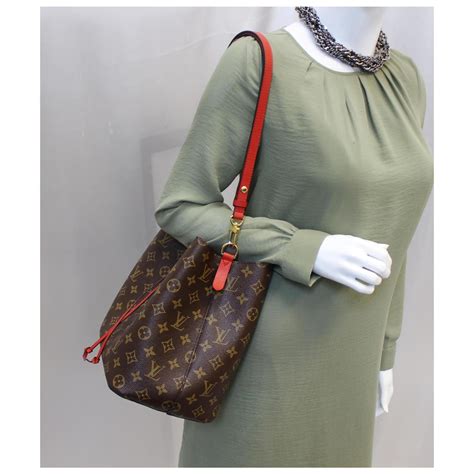 neo noe louis vuitton|louis vuitton neonoe shoulder bag.